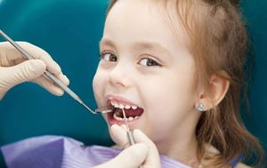 ترس کودکان از دندانپزشکی و راه های مقابله با آن